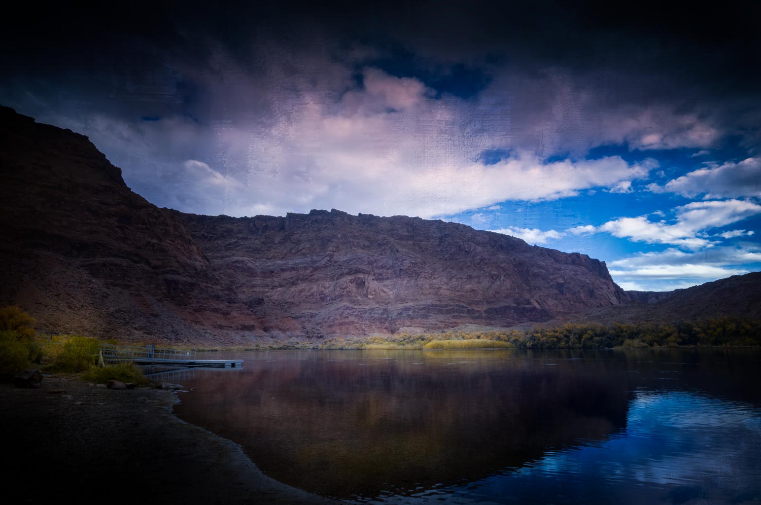 Lee is waiting for the ferry